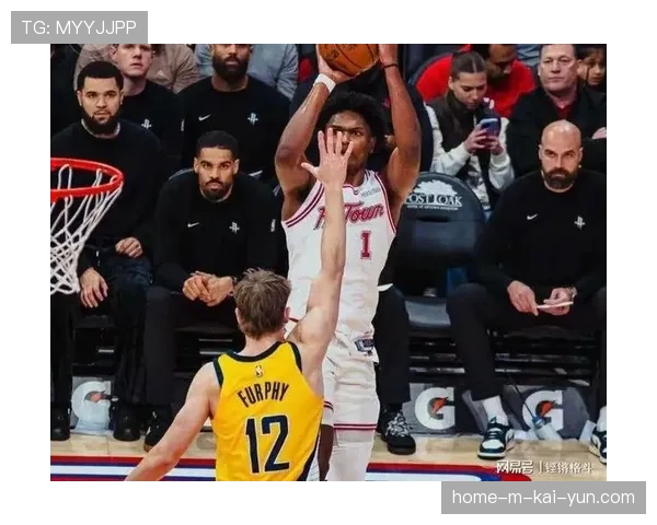 步行者不敌火箭锋线群 史密斯21分10篮板展现全能性